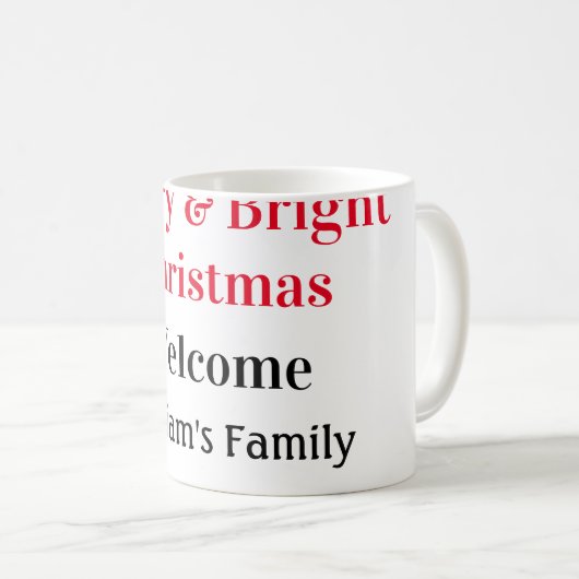 明るいメリークリスマスは家族の名前を歓迎の喜びを追加 コーヒーマグカップ (正面右)