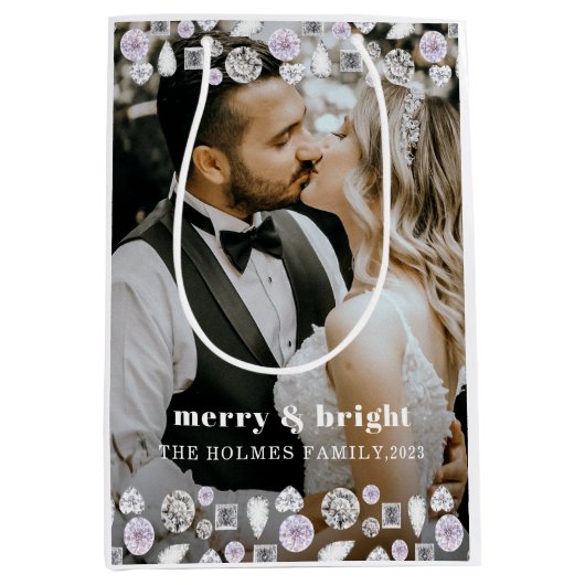 明るいメリースモダンクリスマのカップル写真 ミディアムペーパーバッグ (正面)