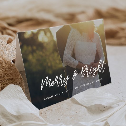 明るいメリータイポグラフィのモダンクリスマスフォト シーズンカード