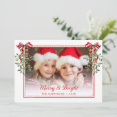 明るいメリー赤い弓の緑の写真クリスマス シーズンカード (スタンド正面)