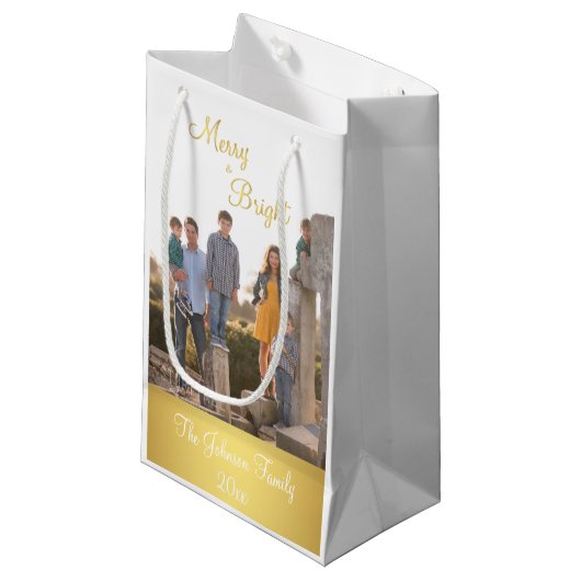 明るいメリー金ゴールドのクリスマスフォト抱き枕 スモールペーパーバッグ (正面アングル)