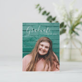 明るいモダンおもしろい編集可能な写真卒業 案内ポストカード (スタンド正面)