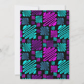 明るいモダンネオン幾何学的パターン誕生日 招待状 (裏面)