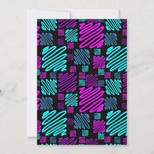 明るいモダンネオン幾何学的パターン誕生日 招待状 (裏面)