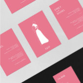 明るいモダンピンクの手で描いた結婚カップル 招待状