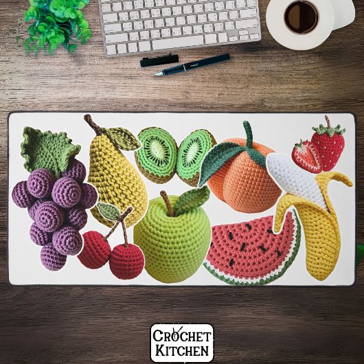 明るいレインボースクラップブッククロシェのフルーツコラージュ デスクマット