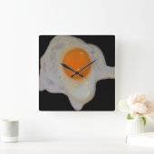 明るい側面の卵焼き スクエア壁時計 (ホーム)