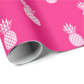明るい名門私立校風のピンクの白いパイナップル ラッピングペーパー (ロールコーナー)