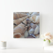 明るい夏の海の貝。 ロマンチックで、エキゾチックな熱帯 スクエア壁時計 (ホーム)