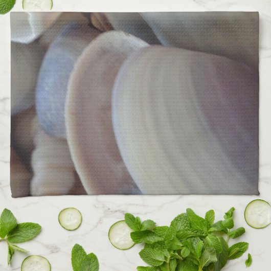 明るい夏の貝殻、海の貝のビーチの海 キッチンタオル (折り畳み)