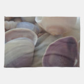 明るい夏の貝殻、海の貝のビーチの海 キッチンタオル (横)