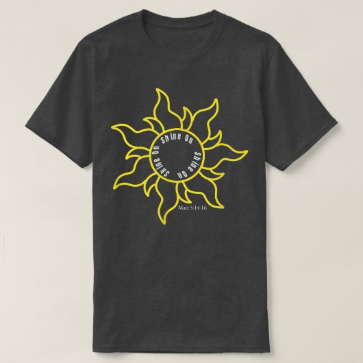 明るい太陽の光またはランプに輝く Tシャツ (デザイン正面)