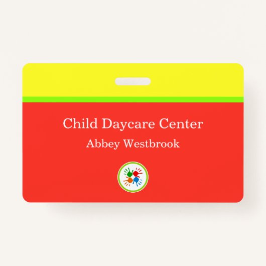 明るい子供のデイケアロゴテンプレート名バッジ バッジ (正面)