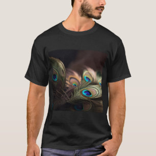 明るい孔雀の羽の構成 Tシャツ