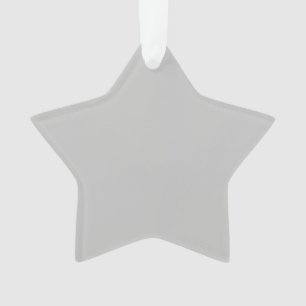 明るい形見でチャームを木に追加 オーナメント