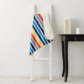 明るい数々の色の垂直ストライプ色。 シェルパブランケット (インサイチュ)