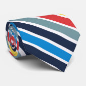 明るい数々の色の水平ストライプ色。 ネクタイ (ロール)