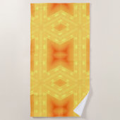 明るい日の出と線の万華鏡のように千変万化するパターン ビーチタオル (正面)