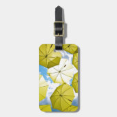 明るい日当たりの良いイエロー傘 ラゲッジタグ (正面縦)