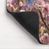 明るい春色のさくらんぼ マウスパッド (コーナー)