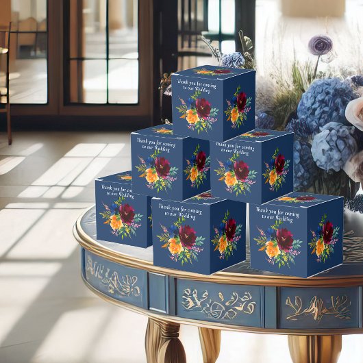 明るい水色のフローラブ結婚ルー フェイバーボックス