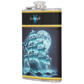 明るい満月の下を航海する恐ろしい海賊の船 フラスク (左)