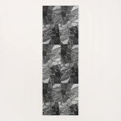 明るい灰色と暗い丸い形状。 ヨガマット (裏面)