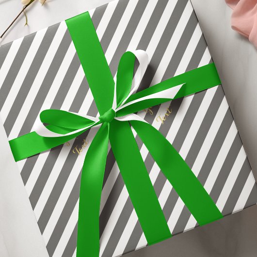 明るい無地のクリスマスグリーンホリデーギフトラッピング サテンリボン