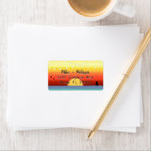 明るい熱帯の夕日とストリングライト ラベル (インサイチュ)