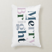 明るい紫メリーの青いタイポグラフィクリスマス アクセントクッション (正面(垂直))