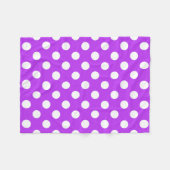 明るい紫色の白い水玉模様 フリースブランケット (正面(横))