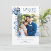 明るい結婚したブルーの新婚クリスマスの写真 シーズンカード (スタンド正面)