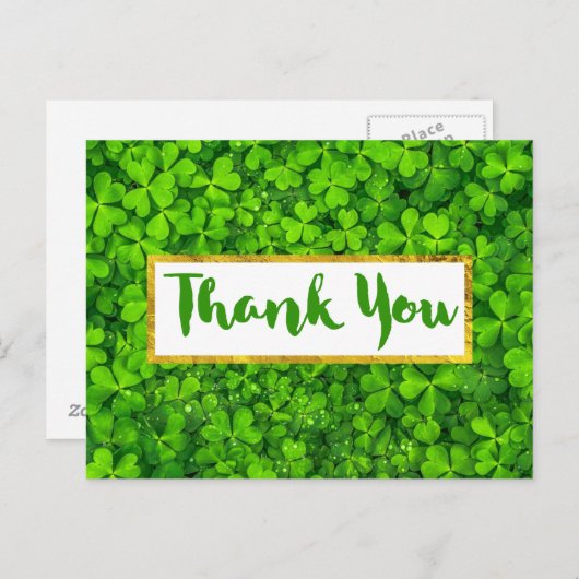 明るい緑のクローバー離れの背景ありがとう ポストカード (正面/裏面)