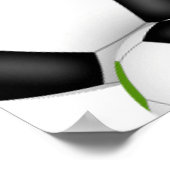 明るい緑の黒いサッカーボール誕生日パーティー ポスター (角)