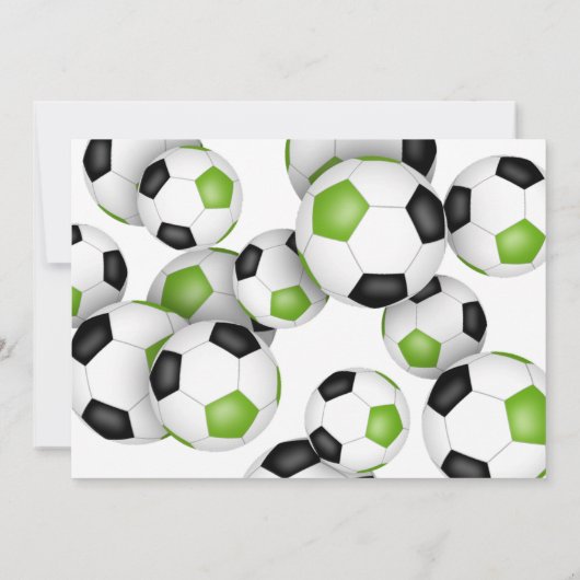 明るい緑の黒いサッカーボール誕生日パーティー 招待状 (裏面)