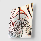 明るい背景の色の交差線 スクエア壁時計 (傾斜)