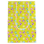 明るい色のイースターバニーの前足で黄色 ミディアムペーパーバッグ (裏面)