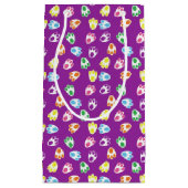 明るい色のイースターバニーの前足を持つ紫 スモールペーパーバッグ (正面)