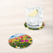 明るい色のチューリップコースター ラウンドペーパーコースター (インサイチュ)