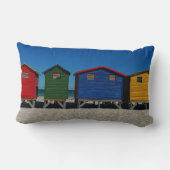 明るい色のビーチ小屋 ランバークッション (裏面)