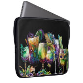 明るい色のフェスティバルマルディグラス飲料 ラップトップスリーブ (正面右)