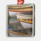 明るい色のボート-木製ボートセンター メタルオーナメント (左)