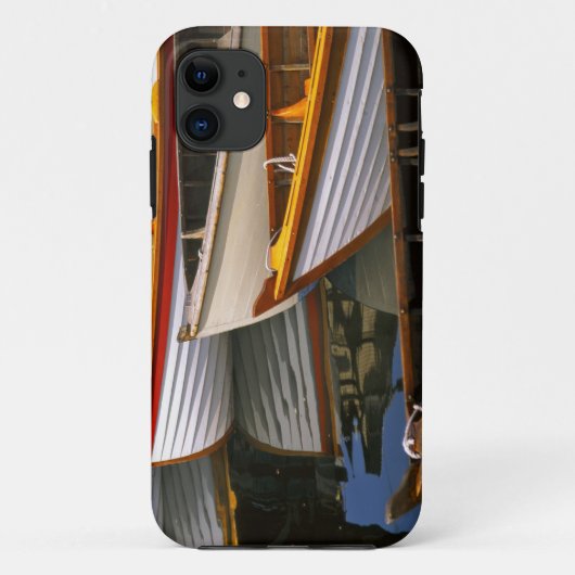 明るい色のボート-木製ボートセンター Case-Mate iPhoneケース (裏面)