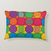 明るい色の円とストライプ アクセントクッション (裏面)