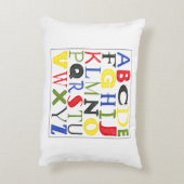 明るい色の手紙Megan Meagher アクセントクッション (裏面(縦))