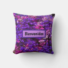 明るい花が外に出る