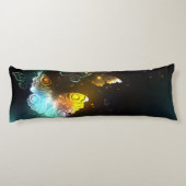 明るい蝶と夜の蝶 ボディピロー (裏面)