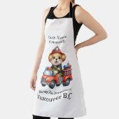 明るい赤いトラックの上にかわいい子犬の消防士 エプロン (インサイチュ)