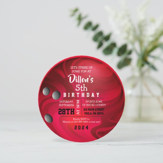 明るい赤のボーリングボールラウンドバースデーパーティー 招待状 (スタンド正面)
