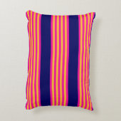 明るい赤紫色と黄ストライプ色のネイビーブルー アクセントクッション (裏面(縦))